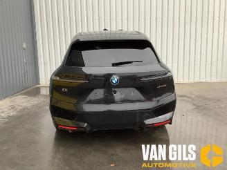 Salvage car BMW iX iX (I20), SUV, 2021 xDrive40 77 kWh 2023/5