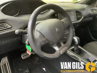 Peugeot 308 308 (L3/L8/LB/LH/LP), Hatchback 5-drs, 2013 / 2021 1.2 12V e-THP PureTech 130 picture 5