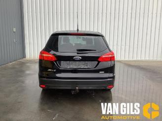 Vrakbiler auto Ford Focus Focus 3 Wagon, Combi, 2010 / 2020 1.0 Ti-VCT EcoBoost 12V 125 2017/3
