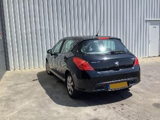 Peugeot 308  picture 8