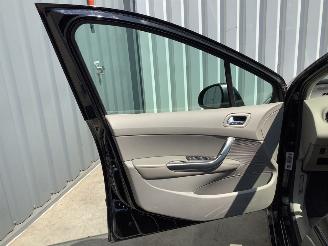 Peugeot 308  picture 16