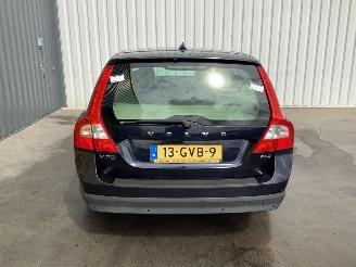 Volvo V-70  picture 4