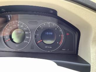 Volvo V-70  picture 15