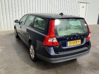 Volvo V-70  picture 5
