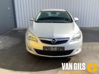 rozbiórka samochody osobowe Opel Astra Astra J (PC6/PD6/PE6/PF6), Hatchback 5-drs, 2009 / 2015 1.4 Turbo 16V 2011/6