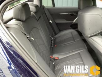 BMW 5-serie 5 serie (G60), Sedan, 2023 530e 2.0 TwinPower Turbo 16V picture 35