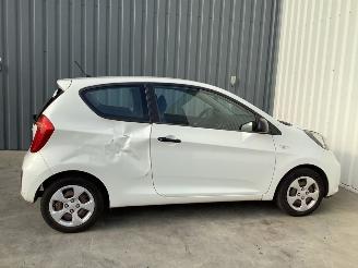 Kia Picanto  picture 9