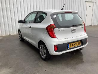 Kia Picanto  picture 7