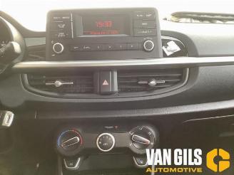 Kia Picanto Picanto (JA), Hatchback, 2017 1.0 12V picture 20