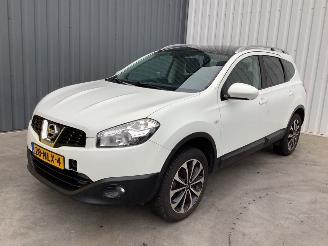 damaged passenger cars Nissan Qashqai 2.0 16V SUV - APK verloopdatum: 17-03-2026 2010/10
