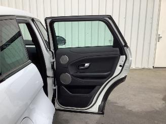 Land Rover Range Rover Evoque Zeer nette auto /  APK verloopdatum: 08-02-2026 picture 10