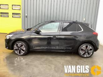 Salvage car Opel Corsa Corsa F (UB/UH/UP), Hatchback 5-drs, 2019 Electric, Corsa-e 50kWh 2020/8