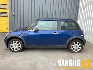 Autoverwertung Mini Mini Mini (R50/53), Hatchback, 2001 / 2007 1.6 16V One 2002/2