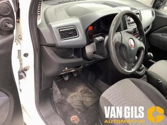 Fiat Doblo Doblo Cargo (263), Van, 2010 1.3 MJ 16V Euro 4 picture 13