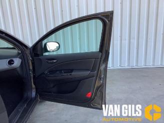 Fiat Bravo Bravo (198A), Hatchback, 2006 / 2014 1.4 MultiAir 16V picture 11