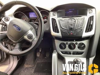 Ford Focus Focus 3 Wagon, Combi, 2010 / 2020 1.0 Ti-VCT EcoBoost 12V 125 picture 19