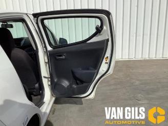 Suzuki Alto Alto, Hatchback 5-drs, 2009 1.0 12V picture 12