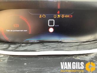 Peugeot 5008 5008 II (M4/MC/MJ/MR), MPV, 2016 / 2024 1.2 12V e-THP PureTech 130 picture 20