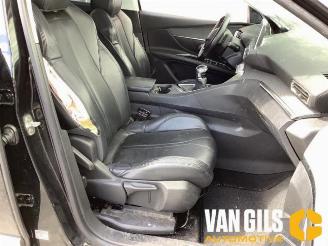 Peugeot 5008 5008 II (M4/MC/MJ/MR), MPV, 2016 / 2024 1.2 12V e-THP PureTech 130 picture 11