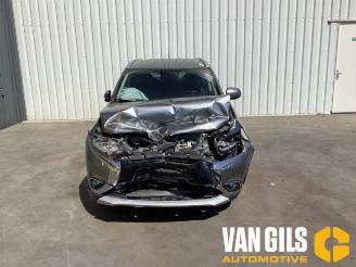 Mitsubishi Outlander Outlander (GF/GG), SUV, 2012 / 2022 2.0 16V 4x2 picture 2