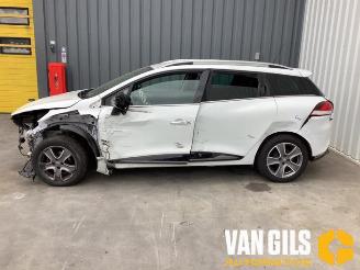 disassembly passenger cars Renault Clio Clio IV Estate/Grandtour (7R), Combi 5-drs, 2012 / 2021 0.9 Energy TCE 12V 2015/1