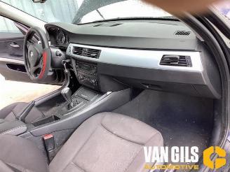 BMW 3-serie 3 serie (E90), Sedan, 2005 / 2011 320i 16V picture 8