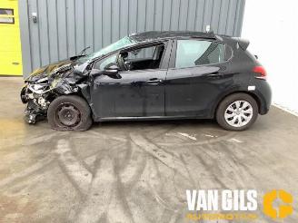 Peugeot 208 208 I (CA/CC/CK/CL), Hatchback, 2012 / 2019 1.2 Vti 12V PureTech 82 picture 13
