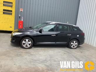 Vrakbiler auto Renault Mégane Megane III Grandtour (KZ), Combi 5-drs, 2008 / 2016 1.5 dCi 90 2011/7