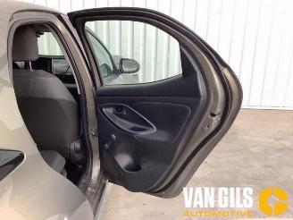 Toyota Yaris Yaris IV (P21/PA1/PH1), Hatchback, 2020 1.5 12V Hybrid 115 picture 7