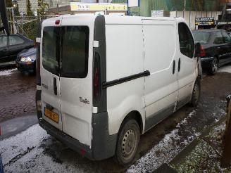 Renault Trafic 1.9 dci picture 4