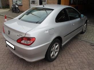 Peugeot 406 2.0 16v coupe picture 4