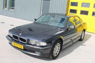 BMW 7-serie 730D picture 3