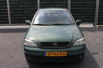 Opel Astra 1.6 16V picture 1