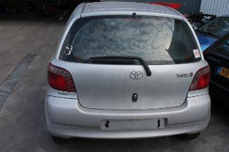 Toyota Yaris 1.0 picture 5