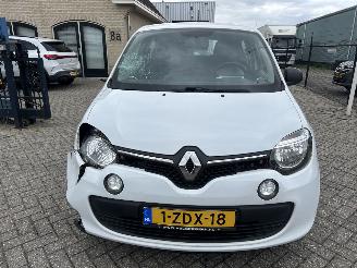 Renault Twingo 1.0 SCe Authentique picture 2