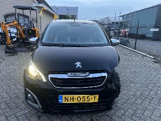 Peugeot 108  picture 2