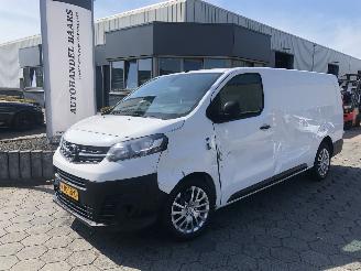 Vaurioauto  commercial vehicles Opel Vivaro 2.0 CDTI L2H1 Edition 2021/1