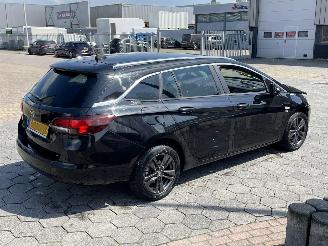 Opel Astra Sports Tourer 1.0 Turbo 120 Jaar Edition picture 4