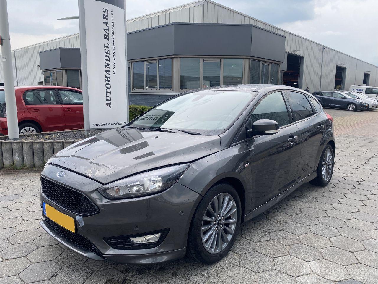 Ford Focus 1.5 ST-Line