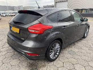 Ford Focus 1.5 ST-Line picture 4