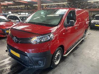 Vaurioauto  commercial vehicles Toyota Proace Worker 1.6 D-4D Comfort Long 2019/3