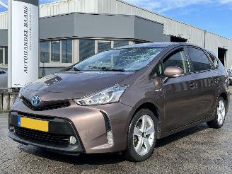 damaged passenger cars Toyota Prius Plus 1.8 SkyView Edition 7persoons AUTOMAAT 2017/3