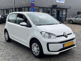 Volkswagen Up! 1.0 BMT move up! picture 3