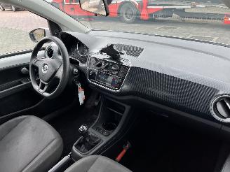 Volkswagen Up! 1.0 BMT move up! picture 12