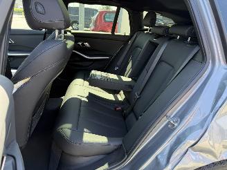 BMW 3-serie 320iM picture 12