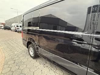 Volkswagen Crafter 30 2.0 TDI L3H3 Highline picture 4