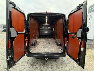 Volkswagen Crafter 30 2.0 TDI L3H3 Highline picture 9
