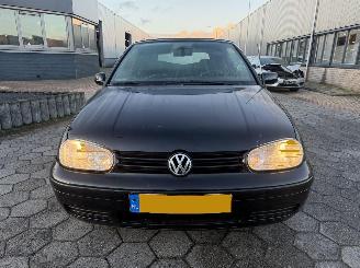 Volkswagen Golf Cabriolet 1.8 Trendline picture 2