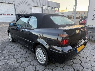 Volkswagen Golf Cabriolet 1.8 Trendline picture 6
