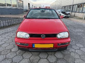 Volkswagen Golf Cabriolet 1.8 picture 2
